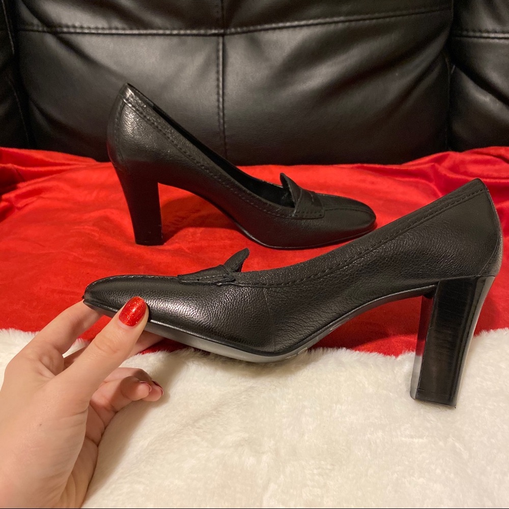 Franco Sarto Professional Black Leather Heel, 6.5